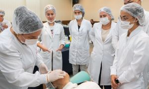 Biólogos estetas qualificados e unidos em prol da saúde estética