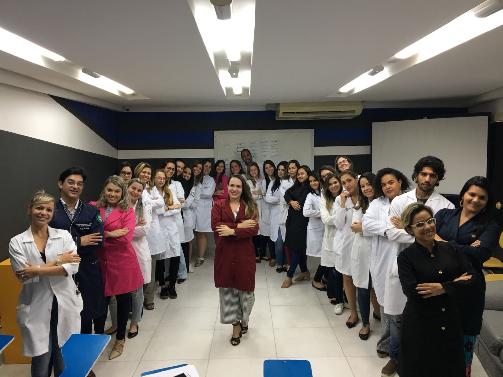 Enfermeiros de Recife-PE comemoram finalização da pós-graduação em ...